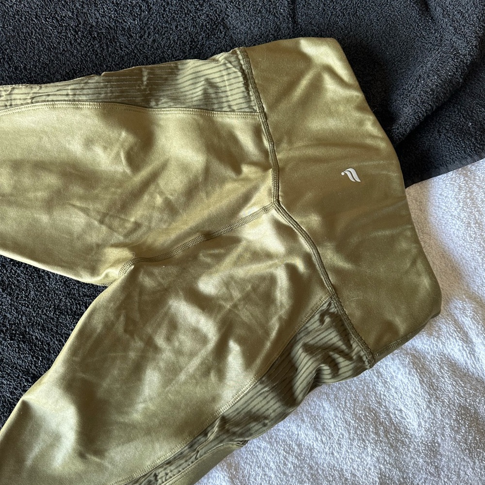 Fabletics Women’s green leggings